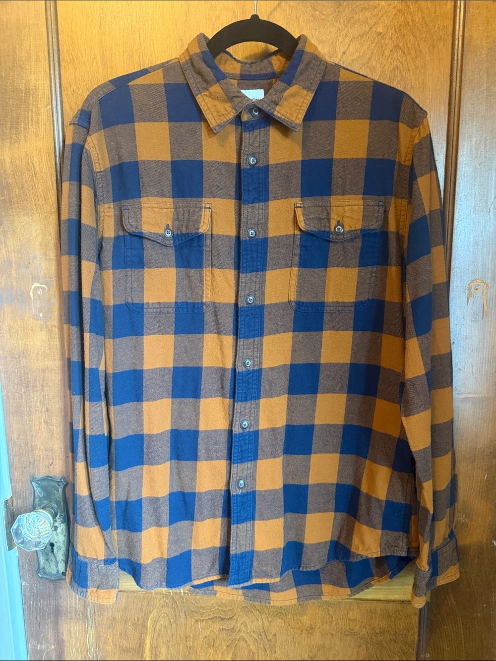 Men's Casual Plaid Button-Down Shirt in Blue and Pumpkin